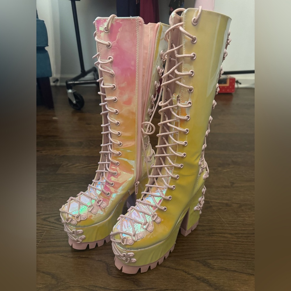 listing-status-banner